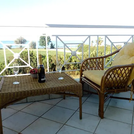 Lägenhet House On The Beach Paralia Dionysiou