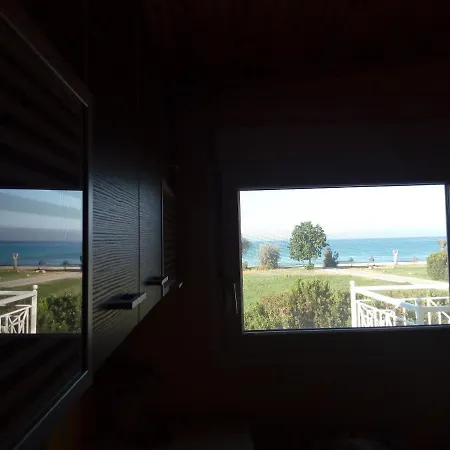 House On The Beach Paralia Dionysiou